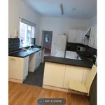 Rent 6 bedroom house in Yorkshire And The Humber