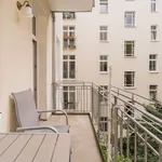 Miete 2 Schlafzimmer wohnung von 65 m² in Berlin