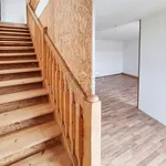 Pronajměte si 3 ložnic/e byt o rozloze 79 m² v Karlovy Vary