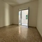 Affitto 4 camera appartamento di 120 m² in Palermo