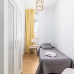 Rent 3 bedroom apartment in valencia