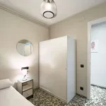 Rent 3 bedroom apartment of 95 m² in barcelona