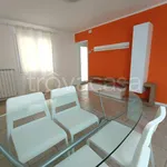 Rent 2 bedroom house of 60 m² in Ronchis