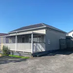 Rent 2 bedroom house in Puketāpapa