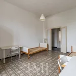 Rent 2 bedroom apartment of 70 m² in Milano