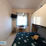 Affitto 2 camera casa di 56 m² in Milan