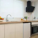 Rent 1 bedroom apartment of 61 m² in Valencia