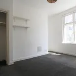 Rent 5 bedroom apartment in South East England