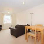 Rent 2 bedroom flat in South East England