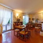 Rent 4 bedroom house of 125 m² in Cetona