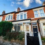 Rent 4 bedroom flat in West Midlands