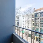 Rent a room of 60 m² in lisbon