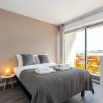 Studio of 377 m² in Paris