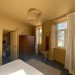 Rent 2 bedroom apartment in Porto