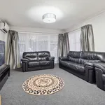 Rent 3 bedroom house in Manurewa