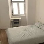 Rent a room of 73 m² in lisbon