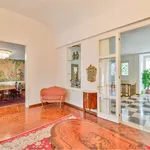 Rent 15 bedroom house of 652 m² in Carimate