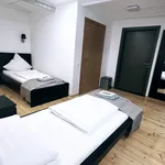 Miete 2 Schlafzimmer wohnung von 18 m² in Leverkusen