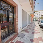 Rent 3 bedroom apartment in malaga