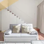 Rent 4 bedroom apartment of 55 m² in Porto