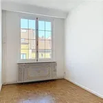 Rent 3 bedroom apartment in SCHAERBEEK