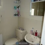 Rent 3 bedroom house in East Midlands