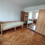 Pronajměte si 3 ložnic/e byt o rozloze 74 m² v Capital City of Prague