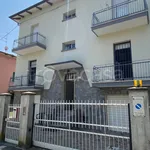 Rent 5 bedroom apartment of 100 m² in Casalecchio di Reno