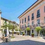 Appartamento in affitto a Saronno via Portici, 23, non arredato/vuoto, travi a vista, balcone - TrovaCasa