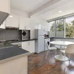 Rent 4 bedroom apartment of 54 m² in Estoril