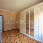 Rent 3 bedroom apartment of 96 m² in Genoa