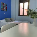 Alquilo 8 dormitorio apartamento de 244 m² en  Sevilla