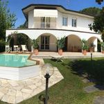 Single family villa, excellent condition, 250 m², Caranna, Forte dei Marmi