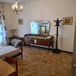 Rent 3 bedroom apartment of 90 m² in Colorno