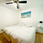 Rent a room of 75 m² in valencia