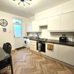 Rent 5 bedroom house in Yorkshire And The Humber