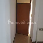 Affitto 3 camera appartamento di 110 m² in Terni