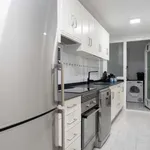 Rent 2 bedroom apartment of 66 m² in madrid