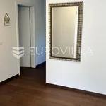 Rent 3 bedroom apartment of 73 m² in Zadar