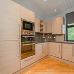 Rent 2 bedroom flat in Glasgow  West