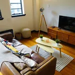 Rent 2 bedroom apartment in Melbourne