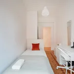 Rent 6 bedroom apartment in Lisbon