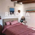 Rent 8 bedroom house of 250 m² in Monte Argentario