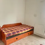 Appartement de 18 m² avec 1 chambre(s) en location à tours