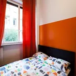 Rent a room in milan