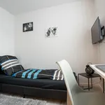 Miete 4 Schlafzimmer wohnung von 93 m² in Erfurt