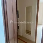 Affitto 3 camera appartamento di 90 m² in Campobasso