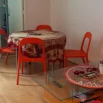 Appartement de 55 m² avec 4 chambre(s) en location à Paris 1er Arrondissement