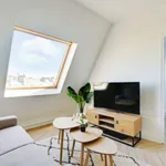 Rent 2 bedroom apartment of 28 m² in Paris 17