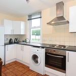 Rent 5 bedroom house in South East England